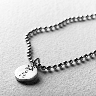 Louis Vuitton Love Letter LV Reworked Charm Necklace — sororité.