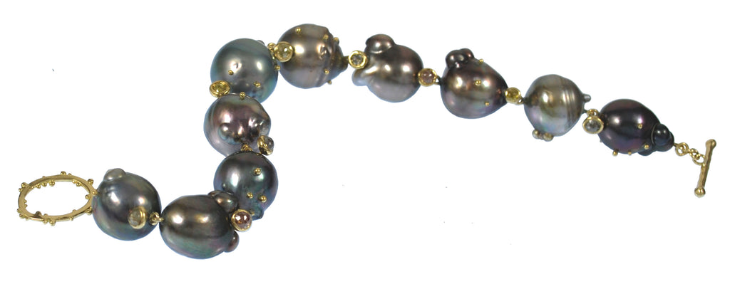 Moorea Black Tahitian Pearl and Diamond Bracelet